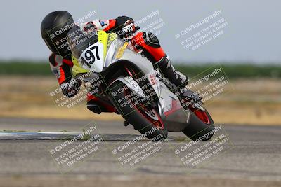 media/May-03-2025-CRA (Sat) [[22b18d099a]]/Qualifying/Qualifying 4/